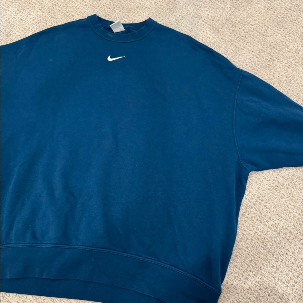 Nike Men's Deep Blue Crewneck Sweater